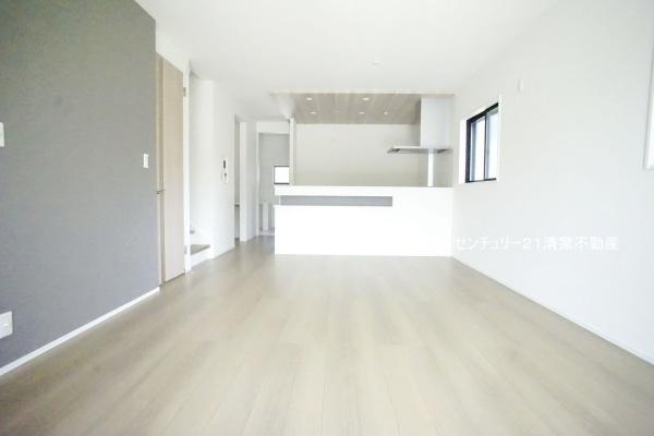 春日井市高山町３丁目の中古一戸建て