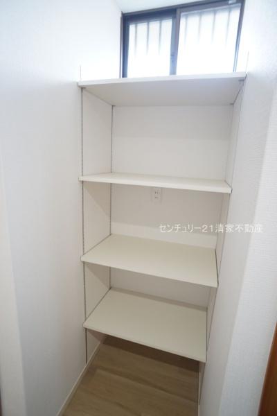 小牧市光ケ丘４丁目の中古一戸建て