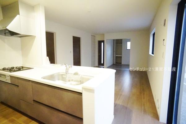 小牧市小木２丁目の新築一戸建
