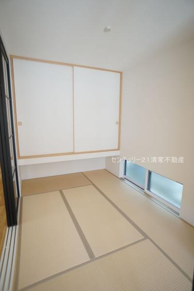 春日井市柏原町３丁目の新築一戸建