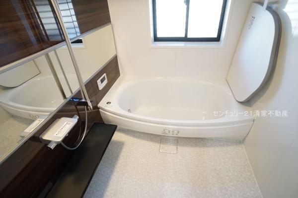 春日井市穴橋町２丁目の中古一戸建て