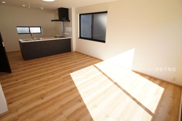 春日井市穴橋町２丁目の中古一戸建