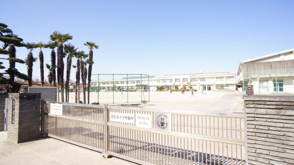 小牧市多気北町の土地(北里小学校)
