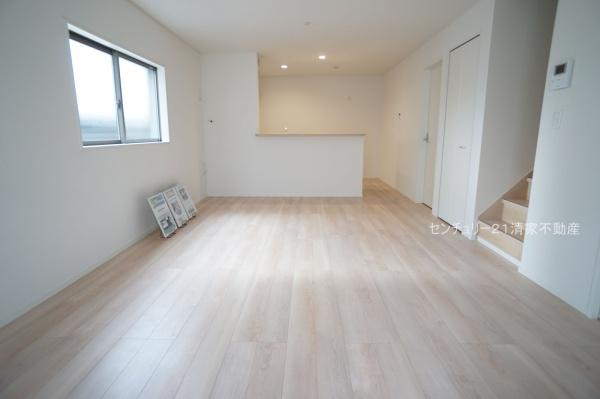 春日井市柏原町１丁目の新築一戸建