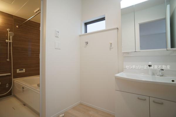 春日井市柏原町１丁目の新築一戸建