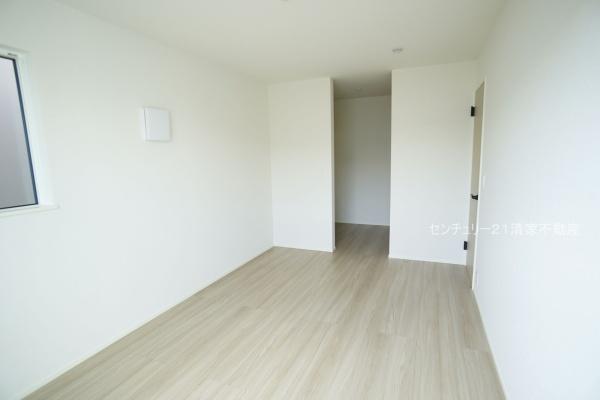 北名古屋市六ツ師北屋敷の新築一戸建