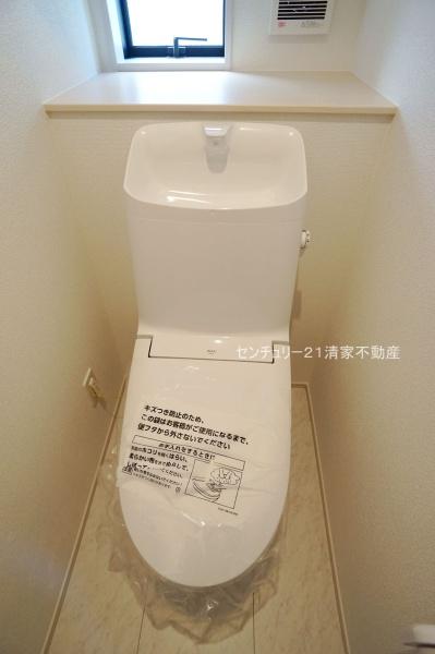 春日井市大手田酉町１丁目の新築一戸建