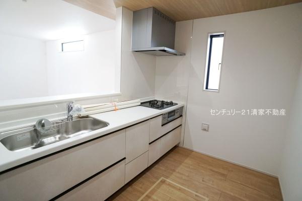 春日井市大手田酉町１丁目の新築一戸建