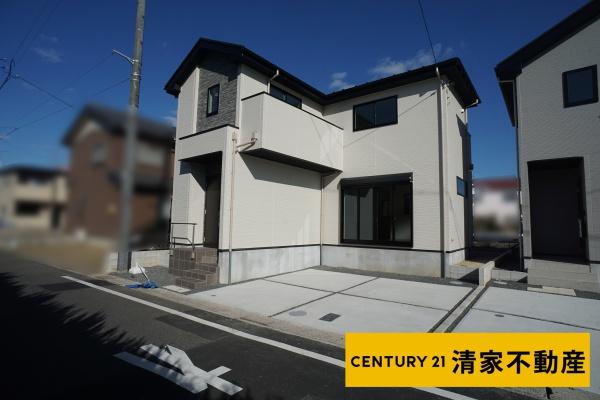 小牧市中央４丁目の新築一戸建