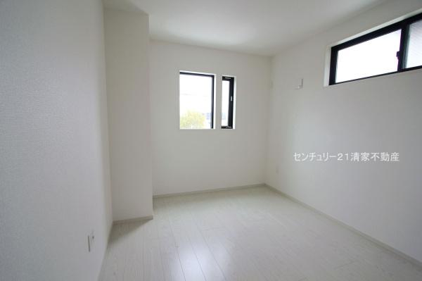 春日井市勝川町２丁目の新築一戸建