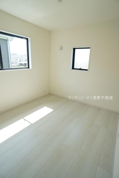 小牧市大字横内の新築一戸建
