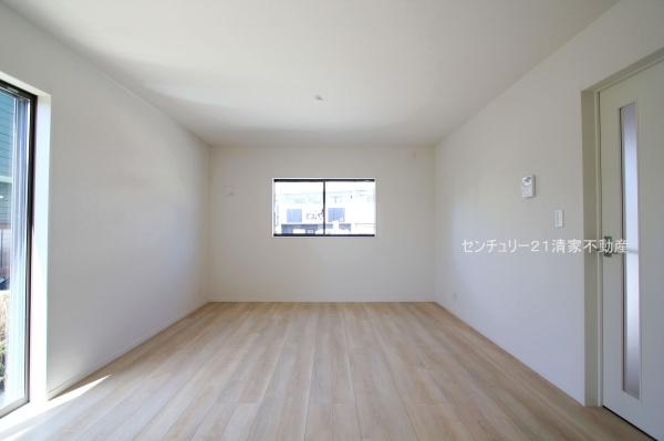 春日井市東野町９丁目の新築一戸建