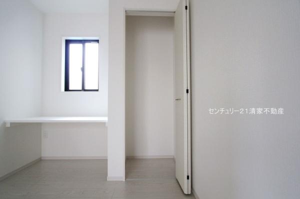春日井市花長町１丁目の新築一戸建