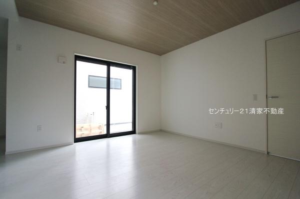 春日井市花長町１丁目の新築一戸建