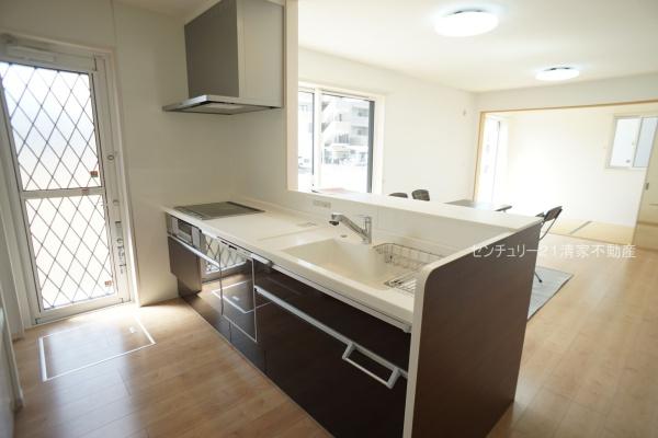小牧市堀の内４丁目の中古一戸建