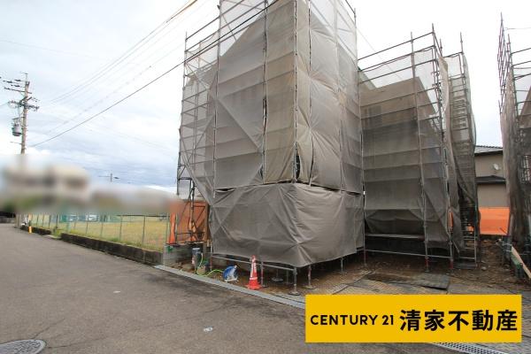 春日井市花長町１丁目の新築一戸建