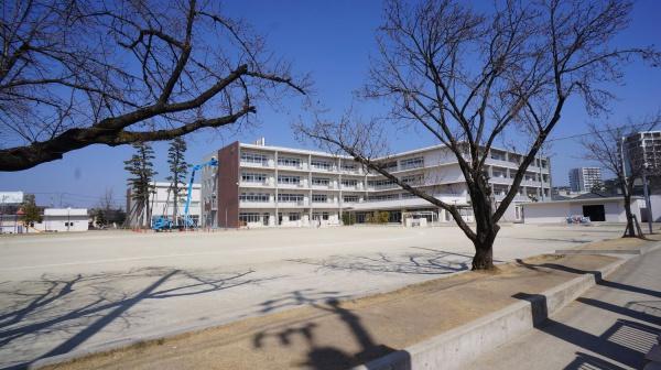 小牧市中央3丁目の新築一戸建(小牧小学校)