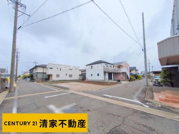 小牧市中央３丁目の新築一戸建
