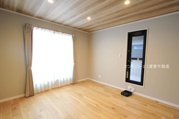 春日井市高山町4丁目の新築一戸建(寝室)