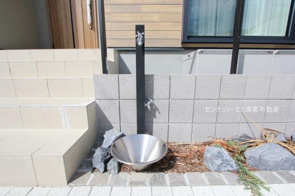 春日井市高山町4丁目の新築一戸建(庭)