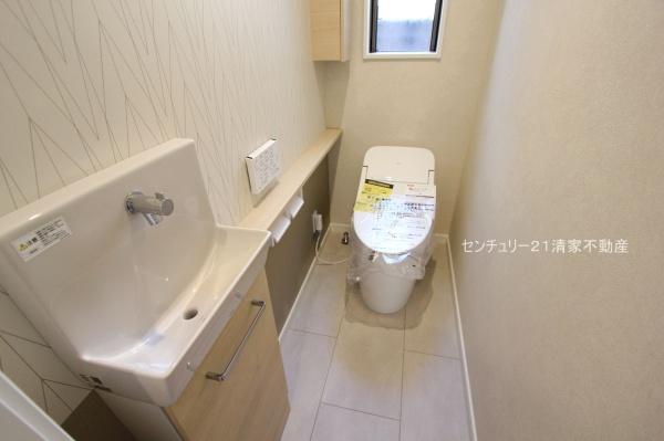 春日井市高山町４丁目の新築一戸建