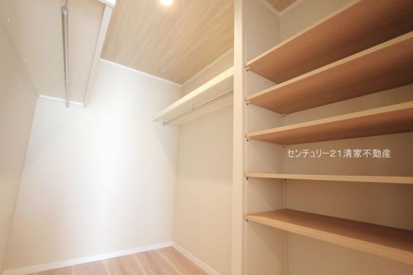 春日井市高山町４丁目の新築一戸建