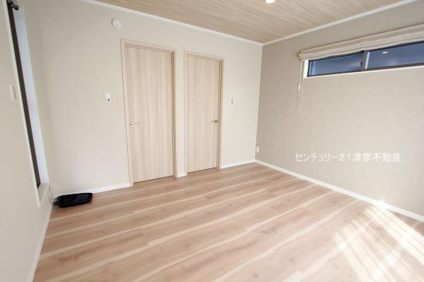 春日井市高山町４丁目の新築一戸建