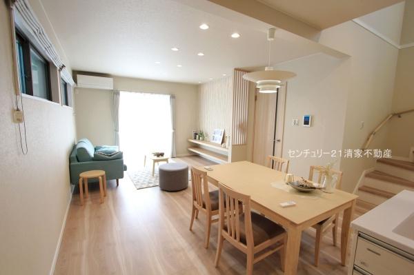 春日井市高山町４丁目の新築一戸建