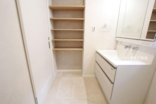 春日井市高山町４丁目の新築一戸建