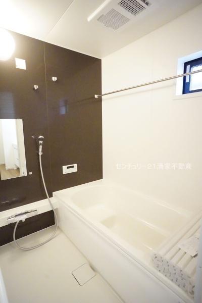 北名古屋市六ツ師大替口の新築一戸建