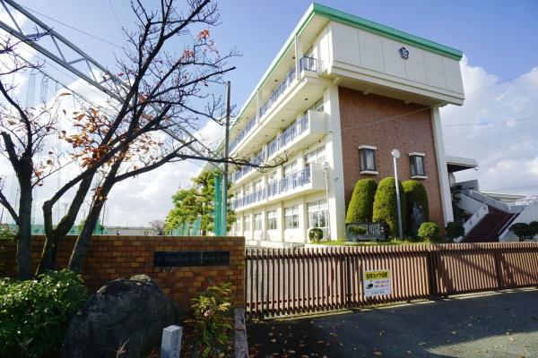 北名古屋市鍜治ケ一色西一丁目の新築一戸建(天神中学校)