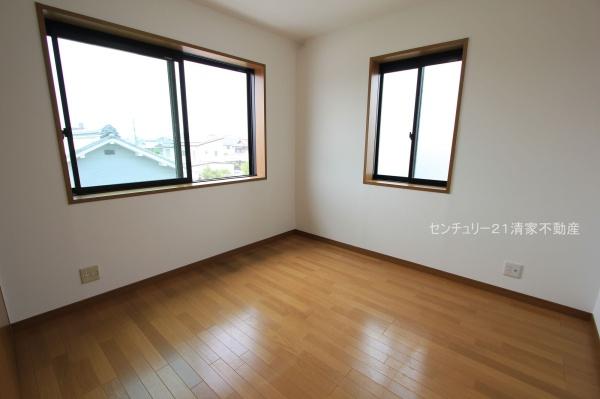 春日井市篠木町３丁目の中古一戸建て