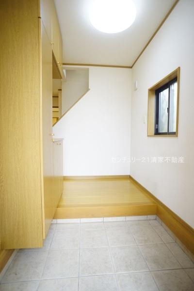 春日井市石尾台３丁目の中古一戸建て