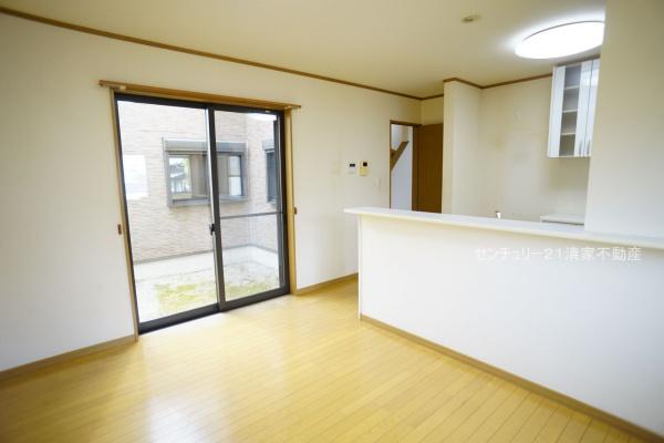 春日井市石尾台３丁目の中古一戸建て