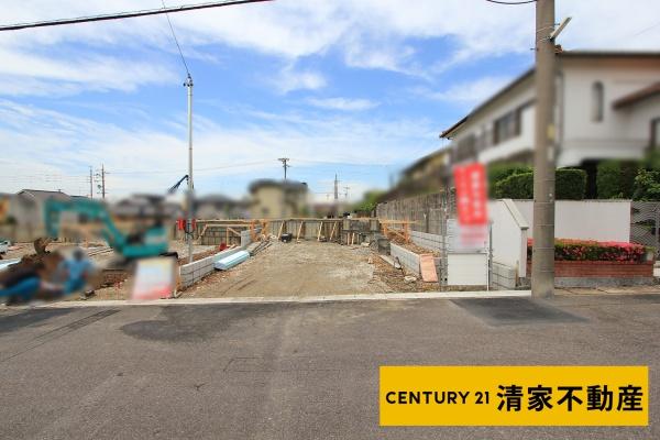 春日井市西高山町３丁目の新築一戸建
