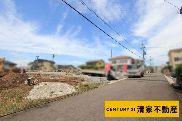 春日井市西高山町３丁目の新築一戸建