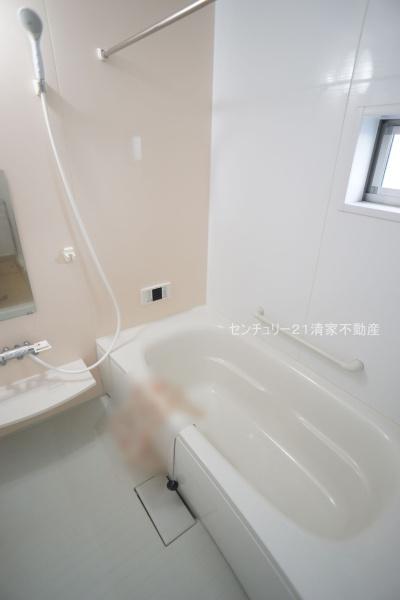 春日井市松河戸町３丁目の中古一戸建て