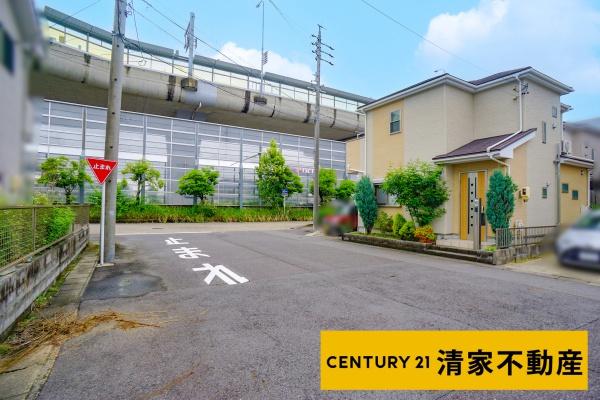 春日井市松河戸町３丁目の中古一戸建て