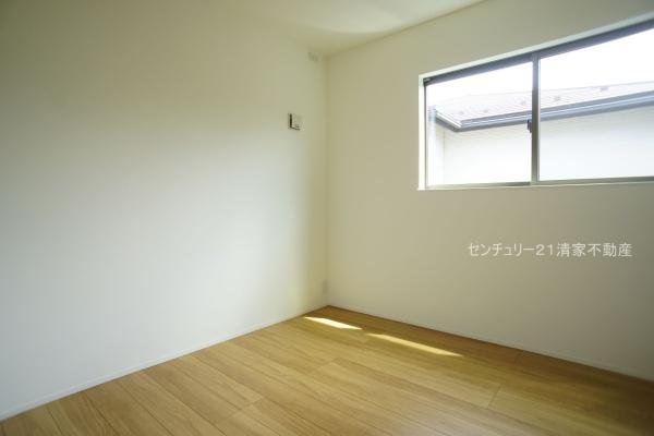 北名古屋市熊之庄小烏の新築一戸建(洋室)