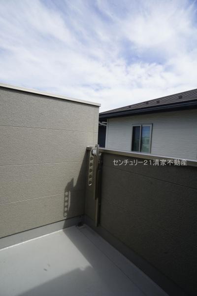 北名古屋市熊之庄小烏の新築一戸建(バルコニー)