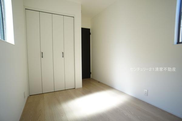 北名古屋市鹿田西赤土の新築一戸建