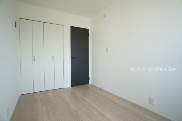 北名古屋市鹿田西赤土の新築一戸建