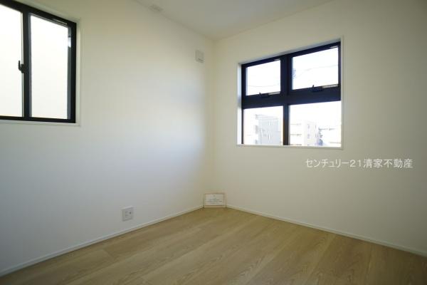 北名古屋市鍜治ケ一色東一丁目の中古一戸建て