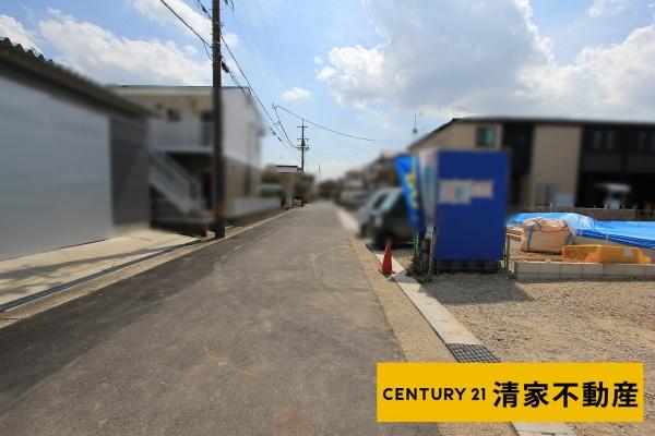 春日井市東野町西２丁目の新築一戸建