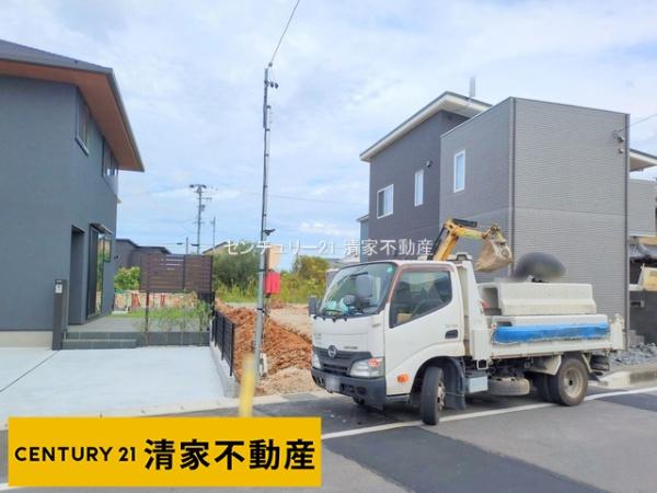 春日井市南下原町６丁目の新築一戸建