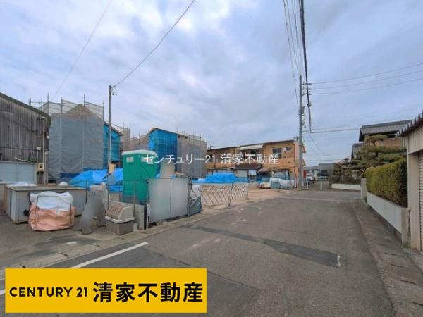 小牧市中央３丁目の新築一戸建