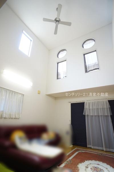春日井市六軒屋町西２丁目の中古一戸建て