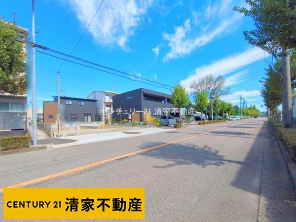 春日井市下条町１丁目の新築一戸建