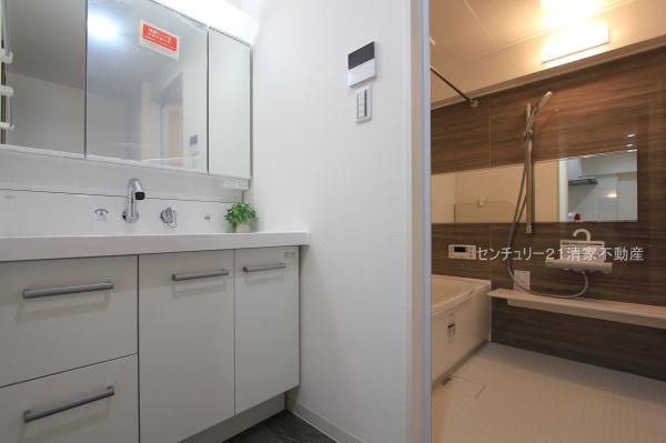 ライオンズステーションプラザ勝川弐番館