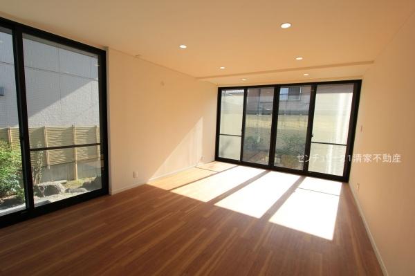 春日井市中野町２丁目の中古一戸建